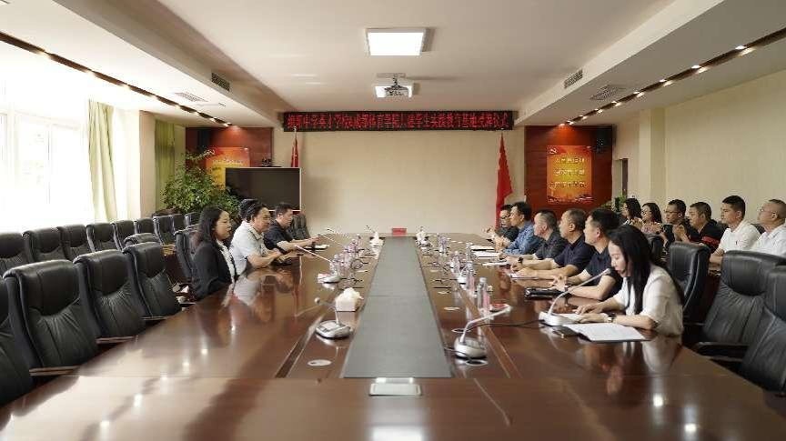 图片 1.png